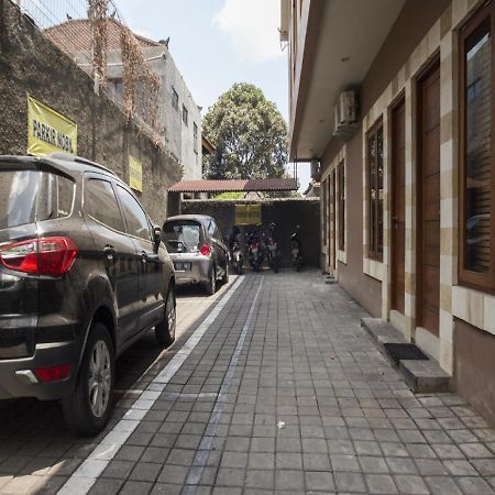 Reddoorz @ Gunung Sanghyang Kerobokan Денпасар Екстериор снимка