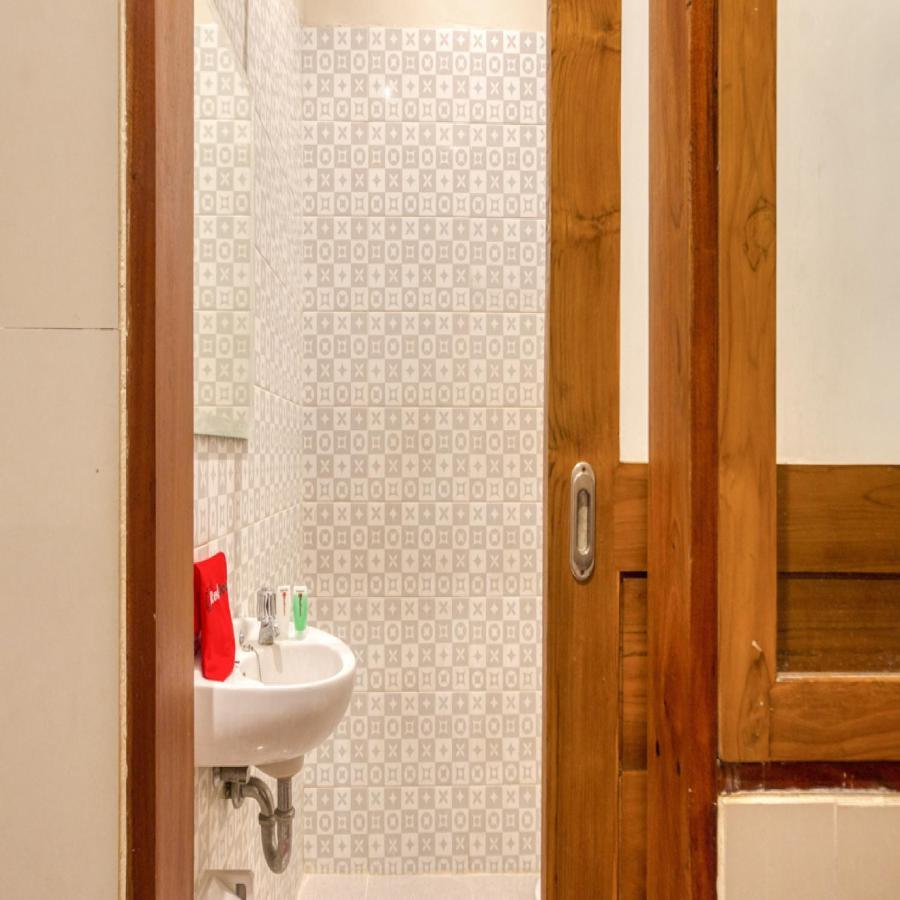 Reddoorz @ Gunung Sanghyang Kerobokan Денпасар Екстериор снимка